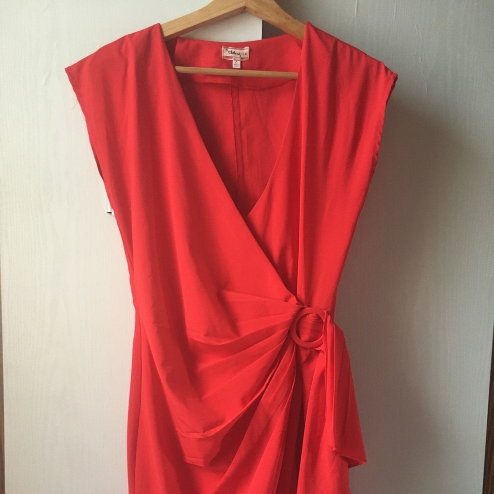Red short dress! Sexy!